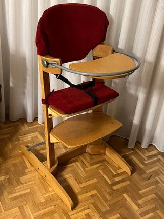 Trona de madera para bebé