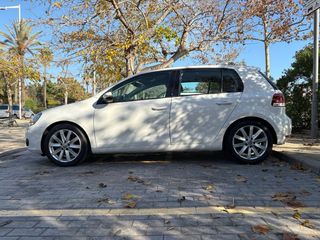 VW Golf 1.6 TDI 105 CV – Edición Sport