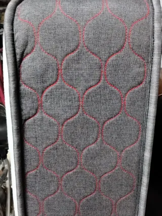 Base de cama metálica y colchón las dos cosas 50€