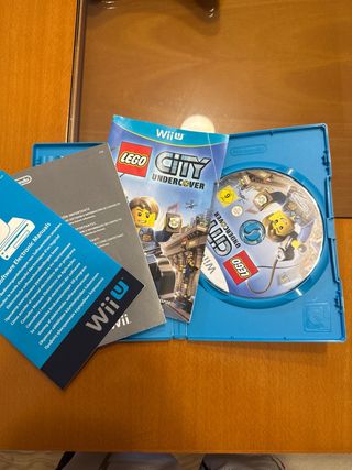 Wii U 32GB+ LEGO City Undercover + Mando Pro