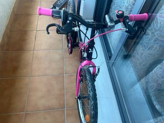 Bicicleta Btwin Mistigirl 320 20 pulgadas