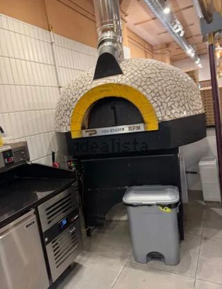 TRASPASO BAR RESTAURANTE- PIZZERIA ZONA EIXAMPLE