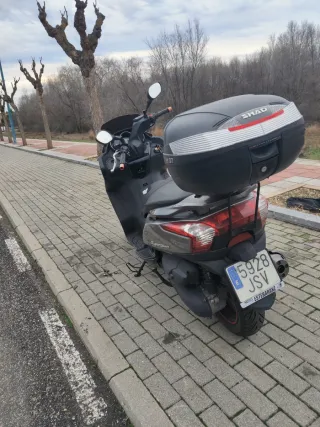 Kymco Superdink 125 Plata