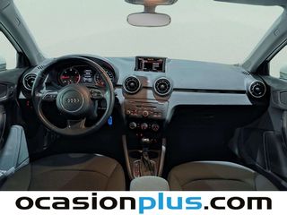 Audi A1 Attraction 1.6 TDI 66 kW (90 CV) S tronic