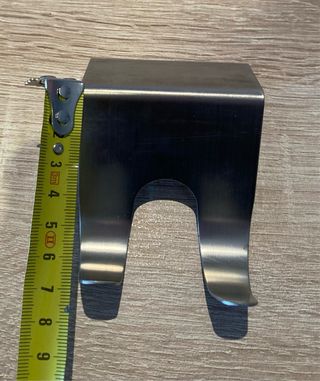 Colgador metálico plateado