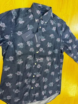 Camisa Hackett vaquera floral azul  y morada