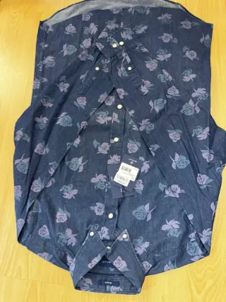 Camisa Hackett vaquera floral azul  y morada