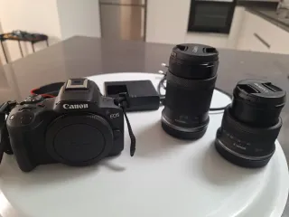 Cámara Canon EOS R50 + 2 objetivos