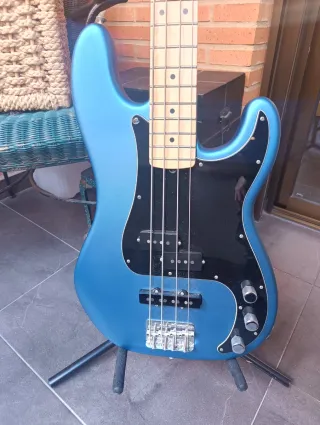 Bajo Fender American Performer PJ Azul