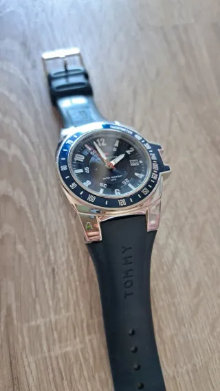 Reloj Tommy Hilfiger