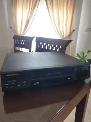 Reproductor VHS BASIC LINE