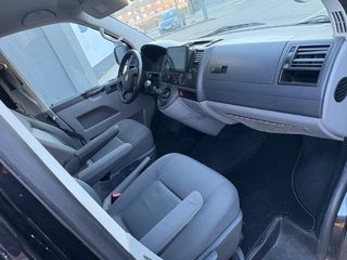 Volkswagen Transporter T5 2009
