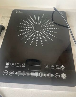 Placa de inducción Jata portátil