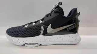 Nike LeBron Witness V Negro/Plata