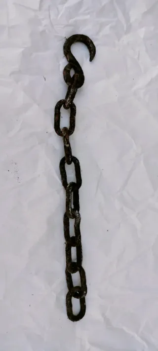 Gancio antico in ferro