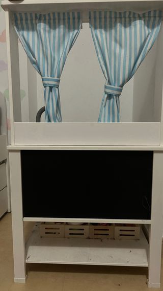 Cocinita de juguete blanca