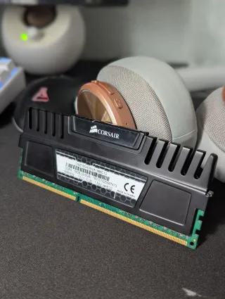 Corsair Vengeance DDR3 2x8GB RAM