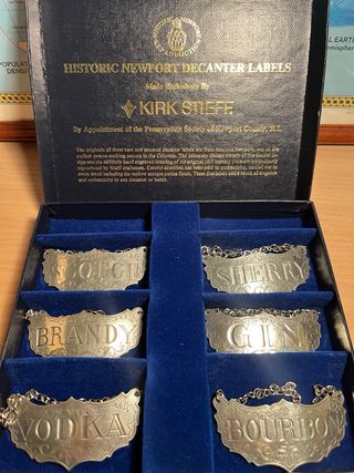 Colección 6 Placas Decantador Bar Kirk Stieff