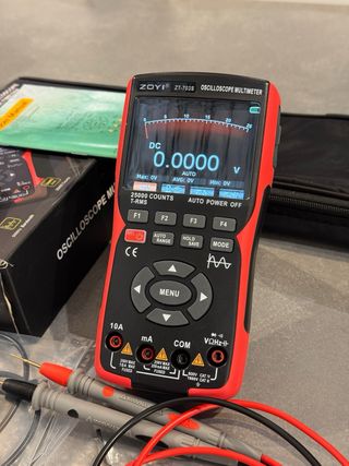 Osciloscopio & Multimetro Zoyi ZT-703S 2ch/50MHz