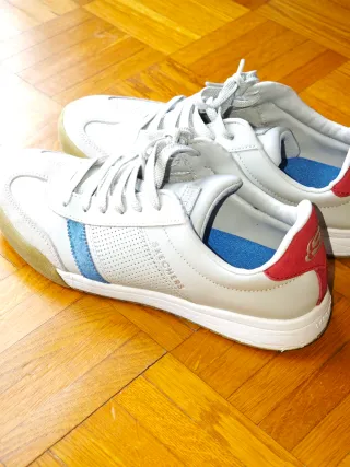 Zapatillas Skechers Blancas y Azules