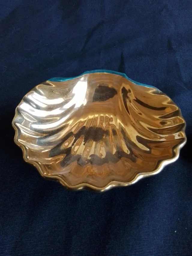 Porcelana Limoges dorada