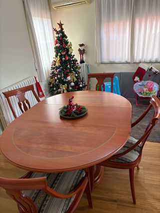 Mesa redonda extensible de madera