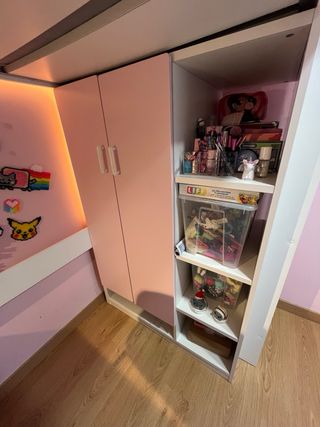 Cama alta Ikea SMÅSTAD con escritorio