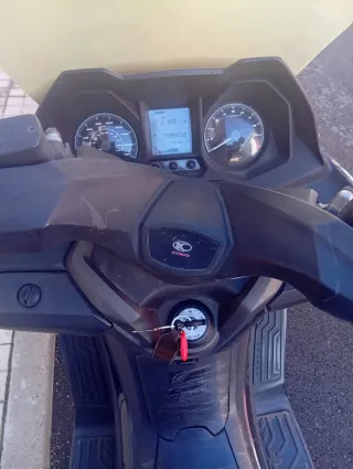 Kymco super drynk 300 ABS  Matriculada 2017