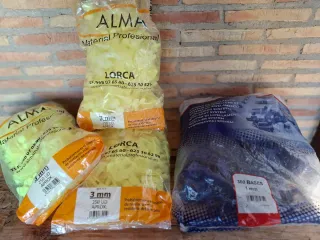 Lote de piezas nivelacion