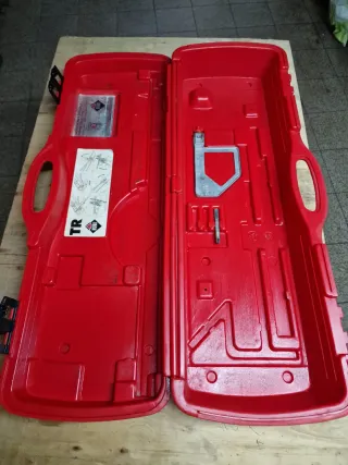 Cortador Cerámica profesional Rubí TR-600 +maletín