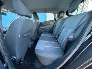 Ford Fiesta 2010 1.25 85cv Pegatina C