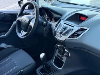 Ford Fiesta 2010 1.25 85cv Pegatina C