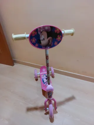Patinete 3 Ruedas Minnie Mouse