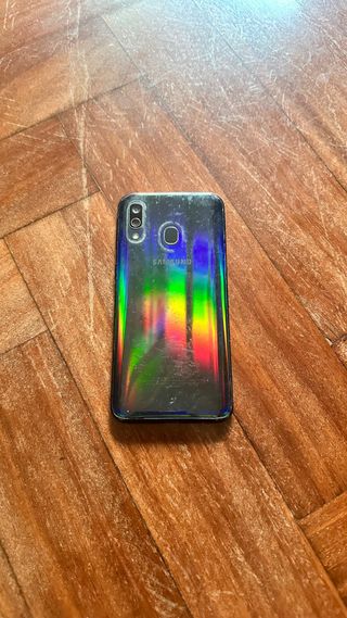 Samsung Galaxy A40 in vendita per pezzi di ricambio