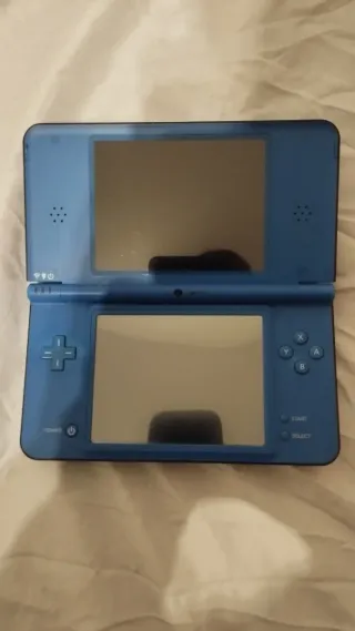 Nintendo DSi Azul