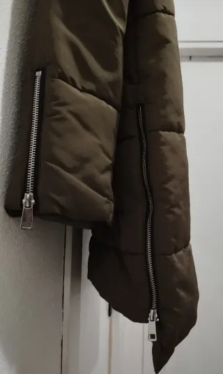 Chaquetón acolchado invierno unisex.