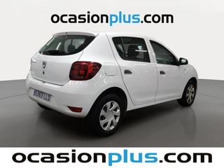 Dacia Sandero Essential 1.0 54 kW (73 CV)