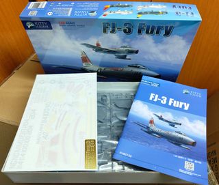 Maqueta Avión FJ-3 Fury Kitty Hawk 1/48