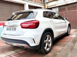 MERCEDES GLA 200D 7G 2019