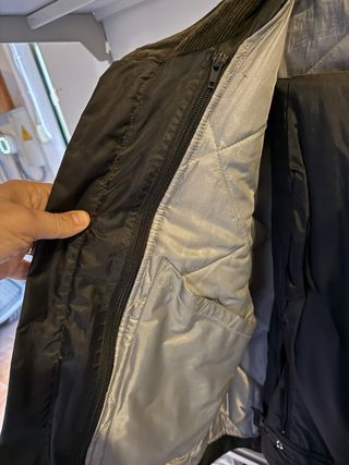 Tres chaquetas de moto