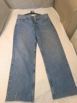 Vaqueros Zara Talla M/38