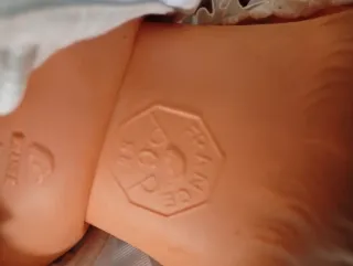 Muñeca antigua bebé con sello