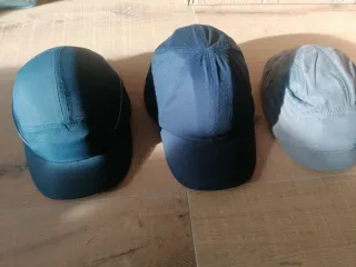 3 Gorras de seguridad