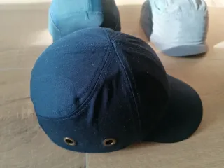 3 Gorras de seguridad