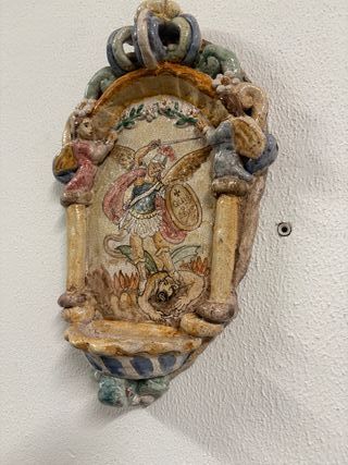 Acquasantiera San Michele Arcangelo