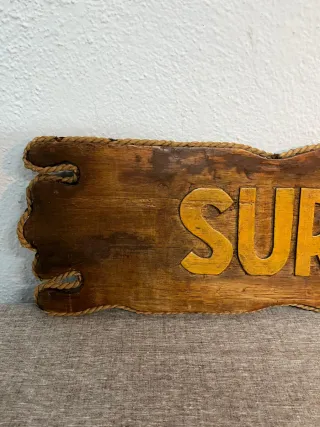 Cartel Surf Shack de madera tallada