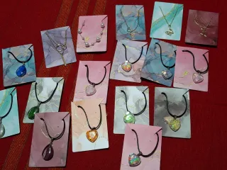 Collane con ciondolo a cuore e gocce