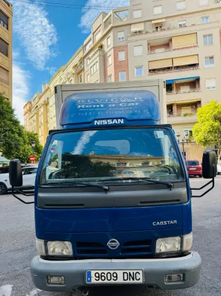 Nissan Cabstar 2005