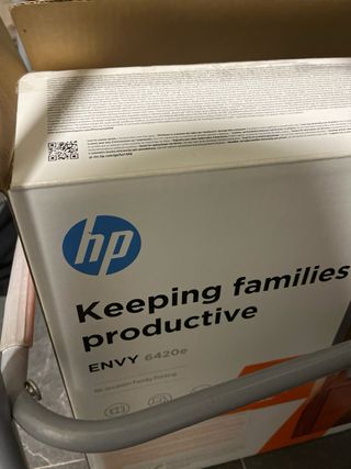 Impresora HP Envy Nueva + Cartucho Color