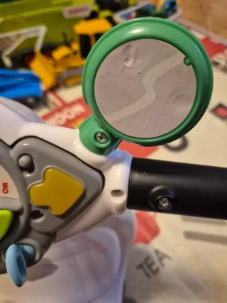 Vespa Chicco bianca per bambini